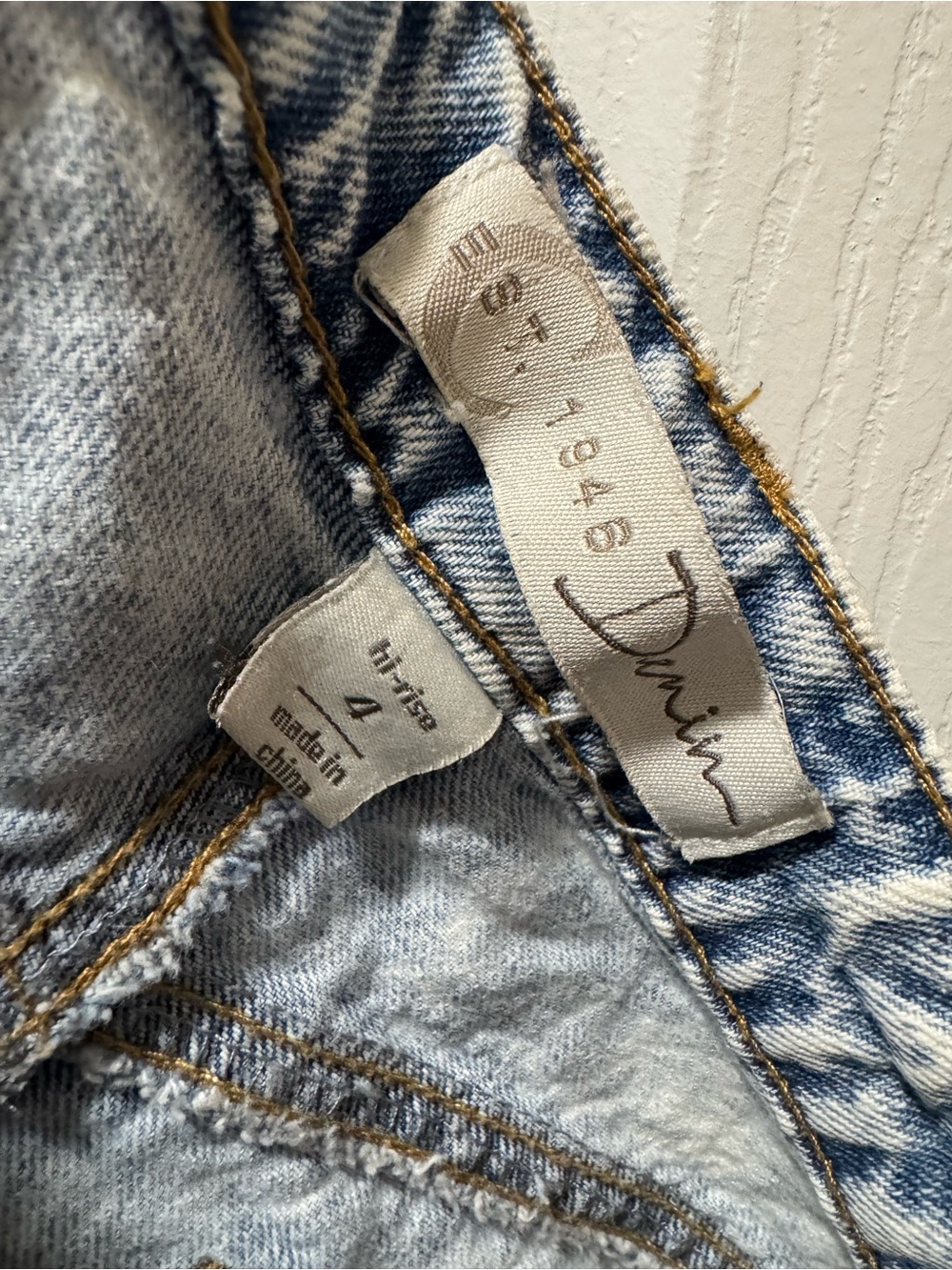 Light Blue Distressed Cropped Jeans with Floral Patchwork - Picture 6 of 7